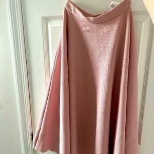 H&M Pink Textured Circle Skirt! Vintage style!